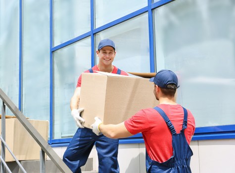 Efficient house move using a van in Islington