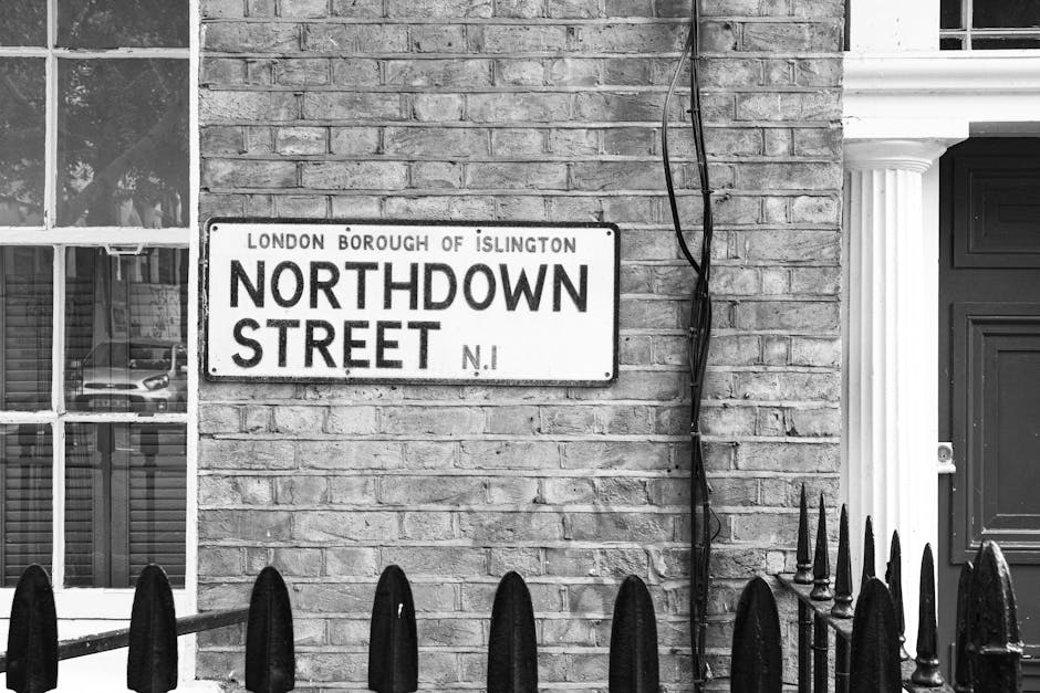 https://removalvanislington.co.uk/blog/avoid-hidden-removal-charges-in-islington-what-to-know/